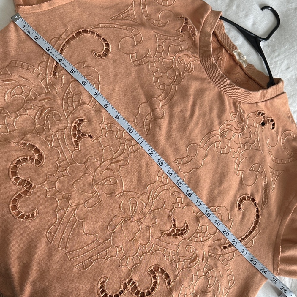 POL Women's Embroidered Design Faded Orange Brown Sweatshirt Size Large - Picture 8 of 11